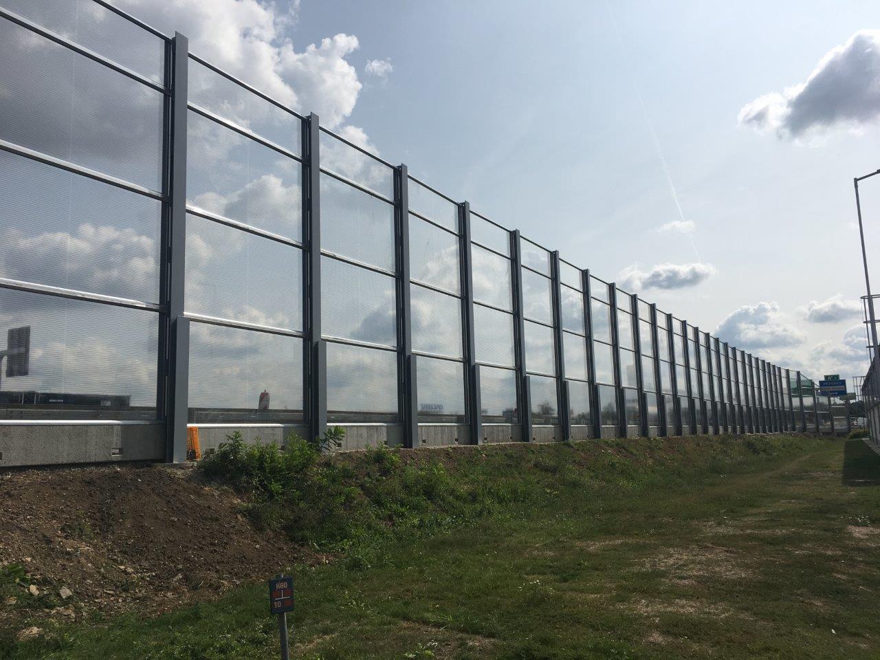 E3AC CRYLON Clear SoundBarrierWall Project Pruhonice 22.8 2