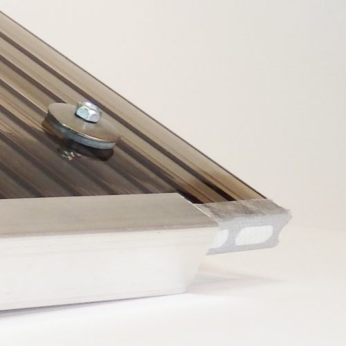 Protipra&scaron;ni trak