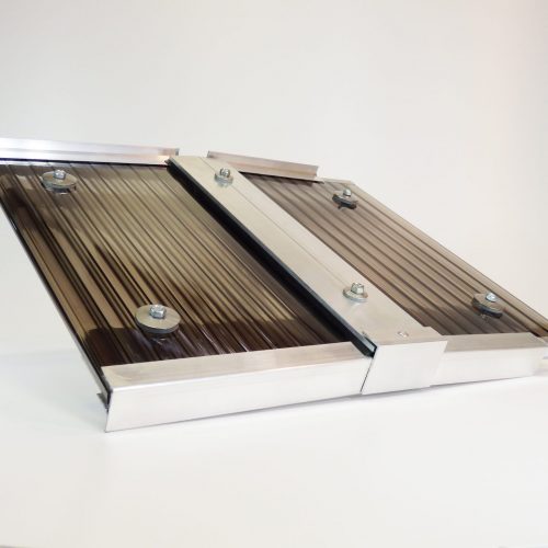 Prosojna polikarbonatna kritina